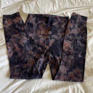 Lululemon Align HR 25”